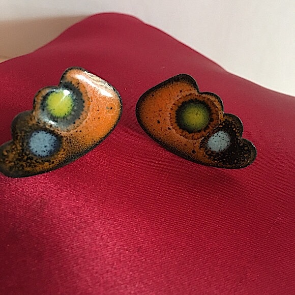Vintage 60 70 MCM MOD Copper Butterfly Wing Abstract Clip Earrings - Picture 8 of 13